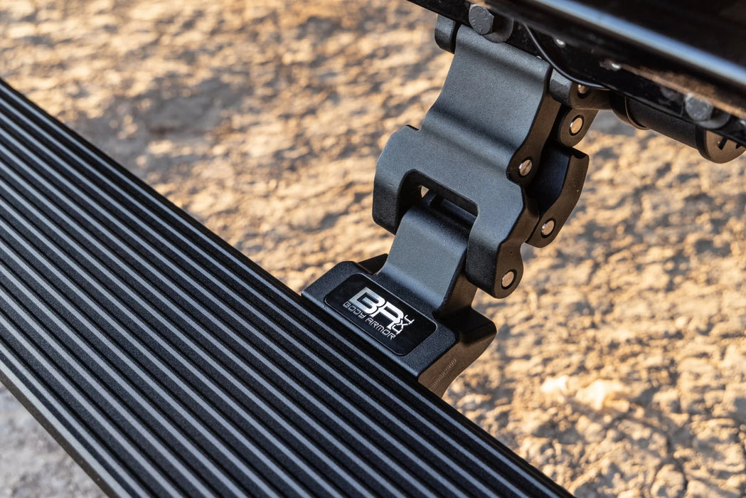 Body Armor 4x4 E-Power Board Steps – 2021–2024 Ford Bronco 4-Door Retractable Power Steps with Off-Road Protection and Modern Convenience