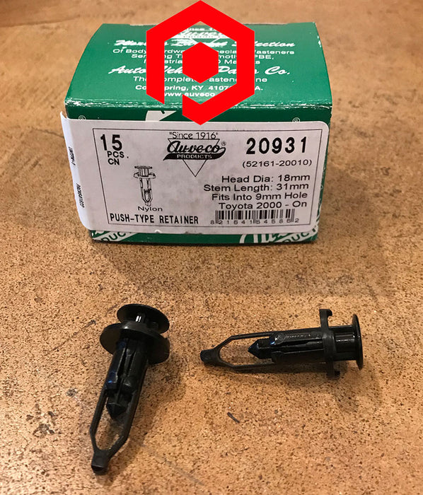 Toyota FJ Cruiser Fender Well Push Clip (2007–2014) – OEM-Style Fastener