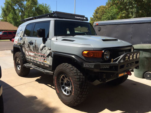 RK Sport Ram Air Extractor Hood for 2007–2014 Toyota FJ Cruiser